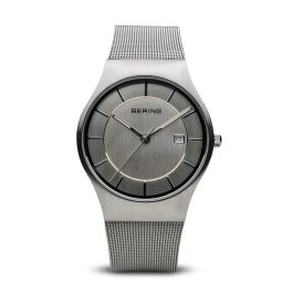 Bering Mens 'Classic' Brushed Silver Milanese Watch