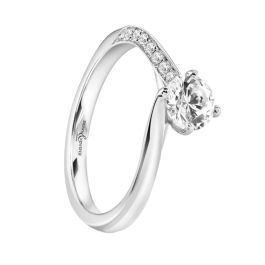 Brown & Newirth 'Alice' Diamond Engagement Ring