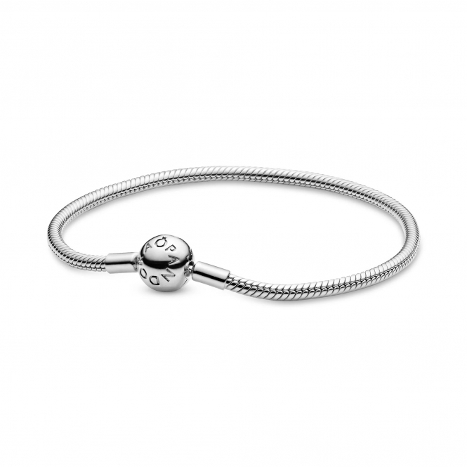 Pandora Moments Smooth Silver Clasp Bracelet 590728